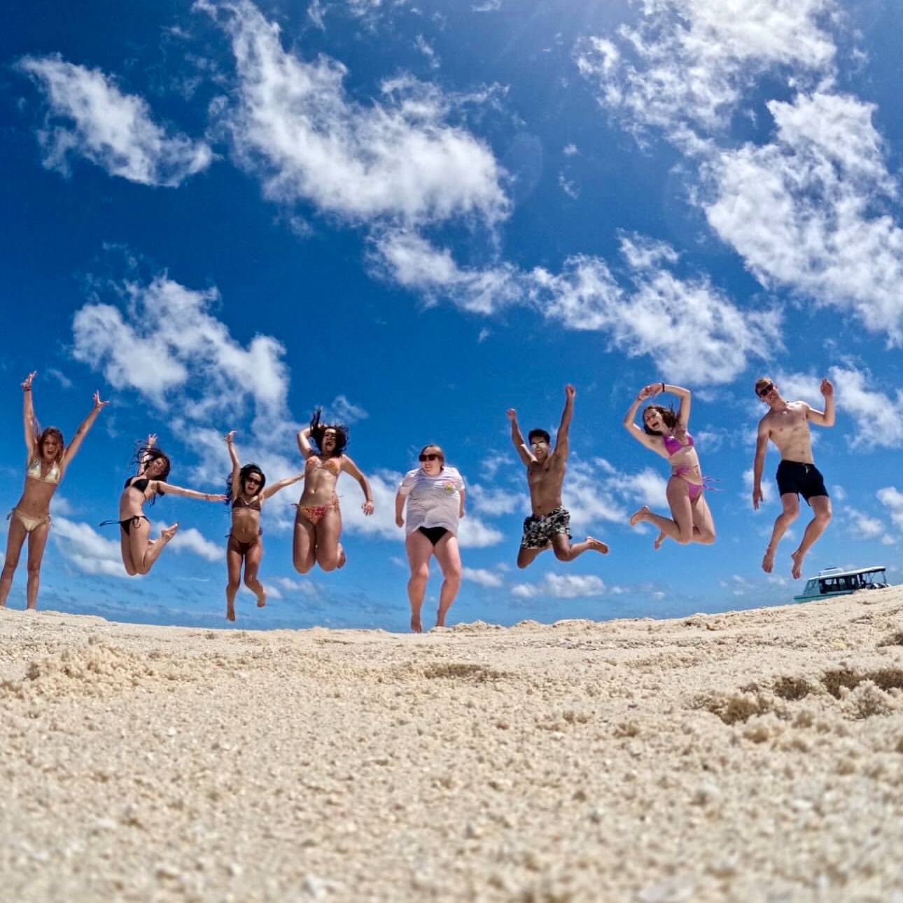 Maldives Chill Out Weekend Trip π²π»