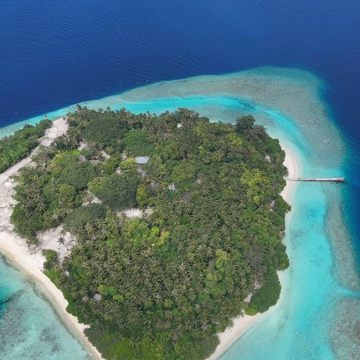 Maldives Chill Out Weekend Trip π²π»