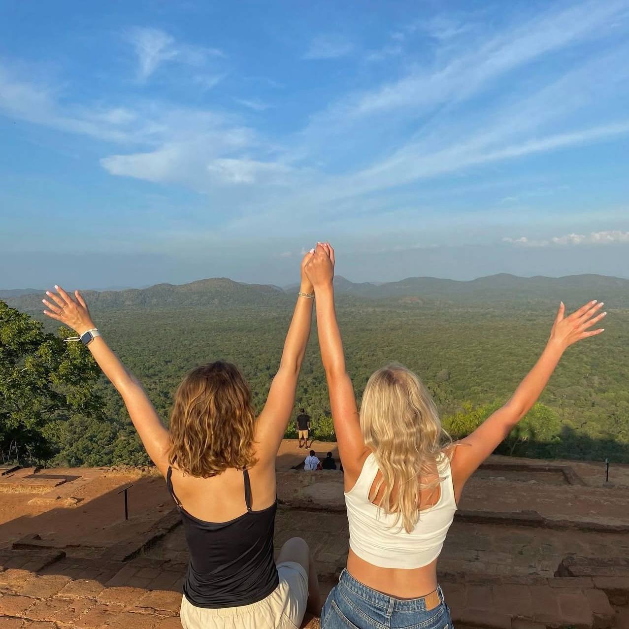 Sri Lanka Cultural Triangle & Elephants Weekend Trip π±π°